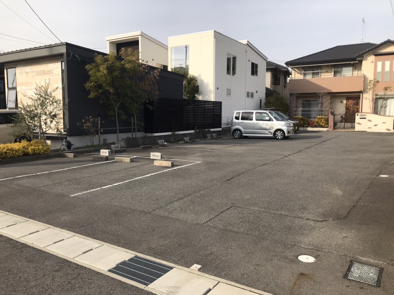 大府市共和町　駐車場管理契約承りました！